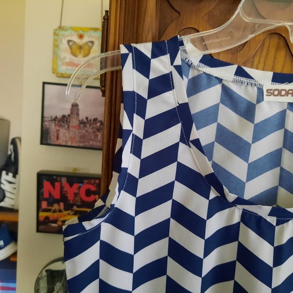 3/$15 Soda Pop Herringbone Printed Tank Blouse - Navy, Size XS - Picture 4 of 15
